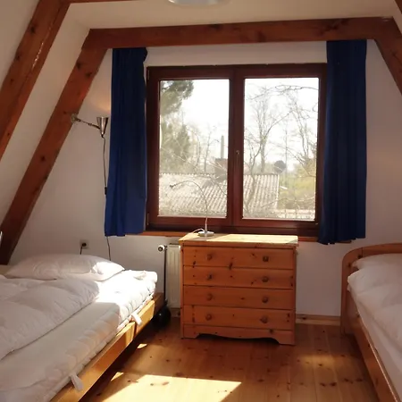 Ferienhaus-fischlandde Gruenbaum